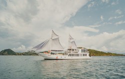 Phinisi Boat image, Open Trips Weekdays by Akassa Luxury Phinisi, Komodo Open Trips