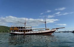 Private Trip by Carnaby Luxury Phinisi, Phinisi Boat