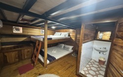 Sharing Room,Komodo Open Trips,Open Trip 3D2N by Carnaby Luxury Phinisi