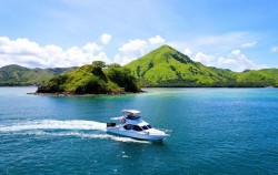 Kaia Explorer Speedboat,Komodo Boats Charter,Private Trip 2 Days 1 Night for 4 Destinations by Kaia Explorer Speedboat