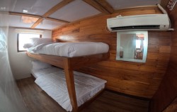 Superior BunkBed image, Private Trip by Lady Grace Deluxe Phinisi, Komodo Boats Charter