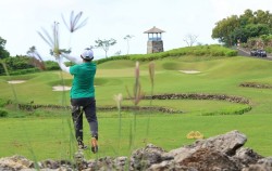 Pandawa Bukit Golf, Golf