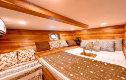 Jupiter Cabin,Komodo Boats Charter,Private trip by Semesta Luxury Phinisi