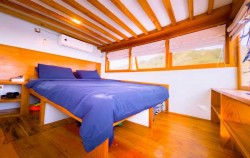 The Anja Bedroom,Komodo Boats Charter,Private trip by The Anja Superior Phinisi