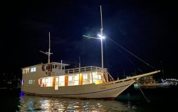 Open Trip 3D2N by Umami Superior Phinisi, Phinisi Boat