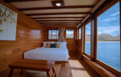 Japanese Cabin,Komodo Boats Charter,Private Trip by Vinca Voyages Luxury Phinisi