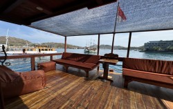 Private Balcony image, Open Trip 3D2N by Radea 2 Luxury Phinisi, Komodo Open Trips