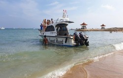 Sweet Heart Docking image, Boat Charter by Sweet Heart Speed Boat, Bali Boats Charter