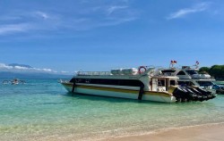 Tanis Premiere Gili Fast Boat, Tanis Premiere Gili Fast Boat